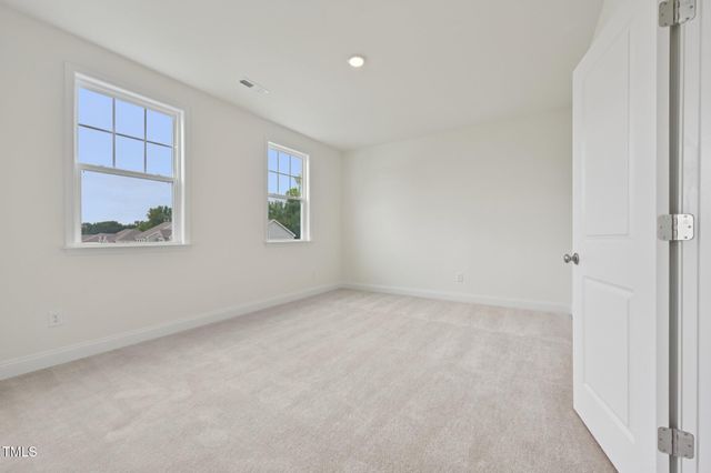 140 Bronze Leaf Drive, Lillington, NC 27546