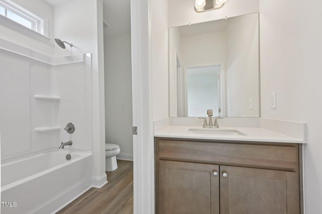 140 Bronze Leaf Drive, Lillington, NC 27546