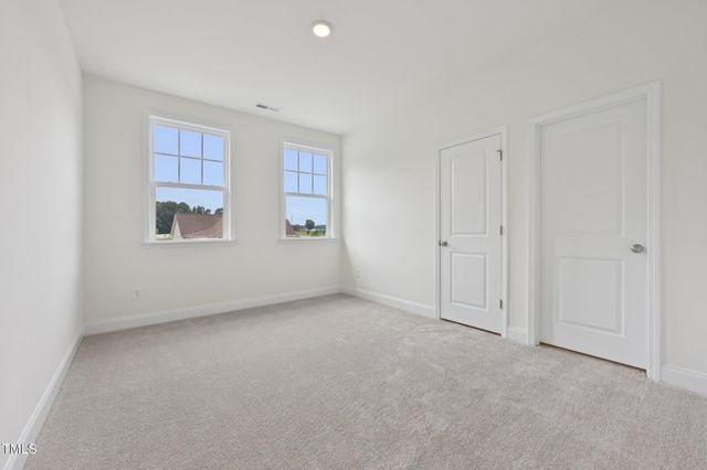 140 Bronze Leaf Drive, Lillington, NC 27546