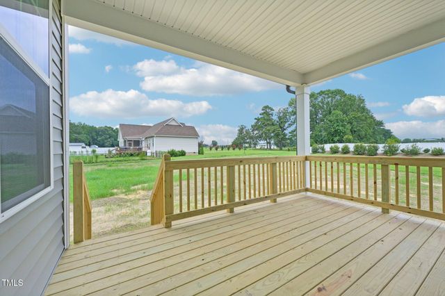 140 Bronze Leaf Drive, Lillington, NC 27546