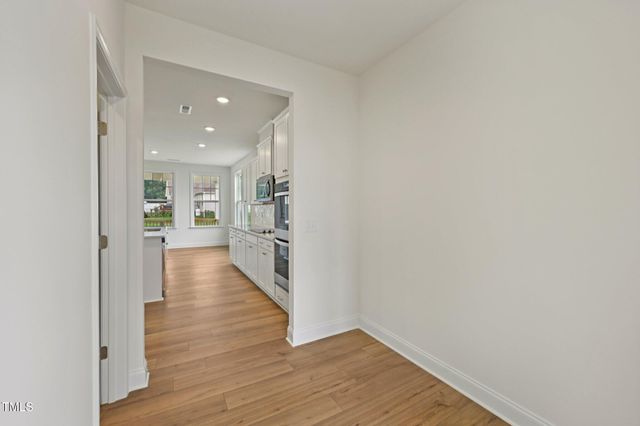 140 Bronze Leaf Drive, Lillington, NC 27546