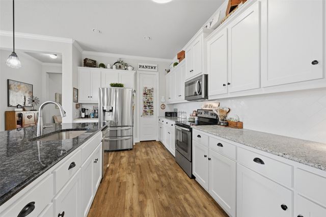 11162 Farmington Road, Van Alstyne, TX 75495