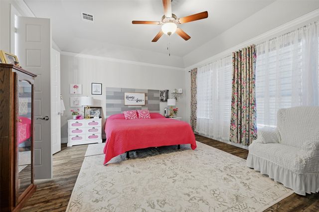 11162 Farmington Road, Van Alstyne, TX 75495