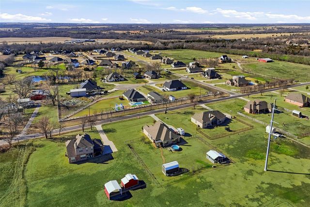 11162 Farmington Road, Van Alstyne, TX 75495