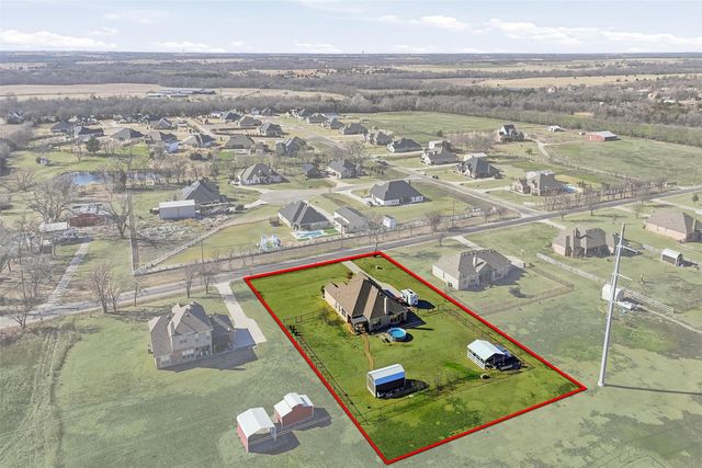 11162 Farmington Road, Van Alstyne, TX 75495