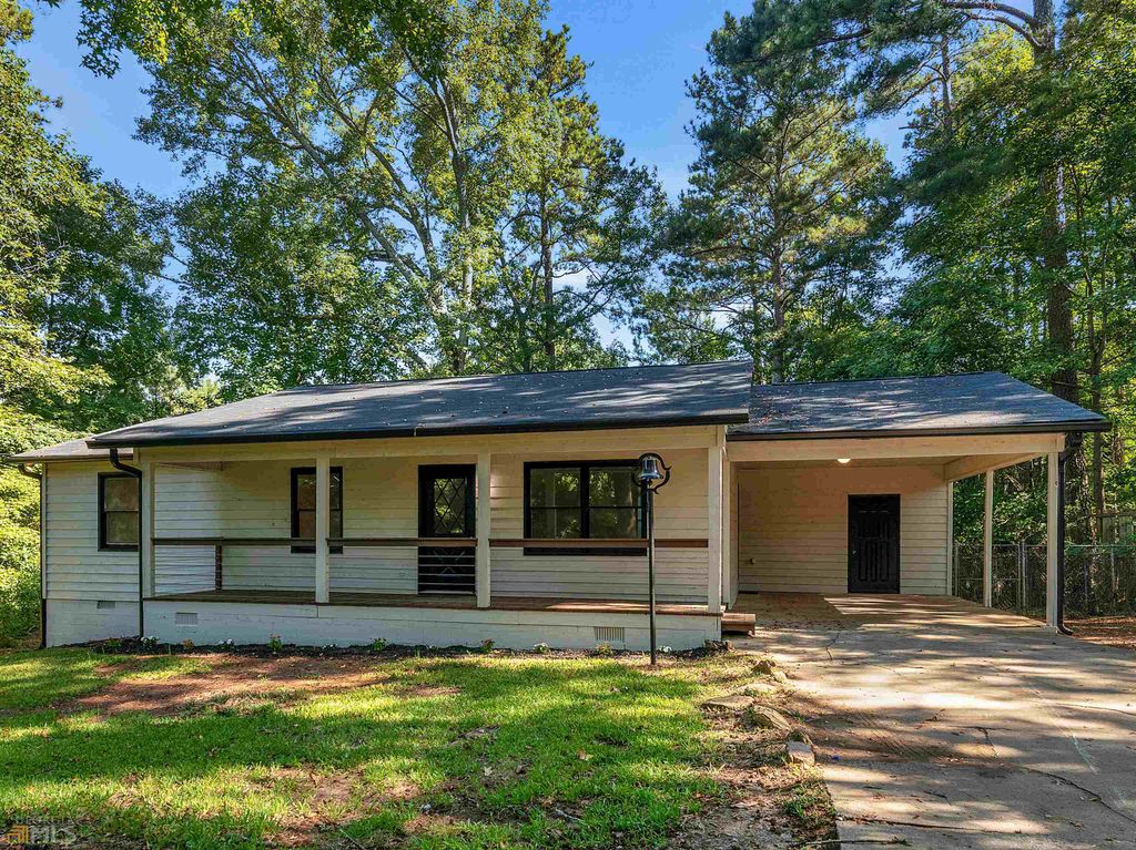 1999 Hampton Locust Grove Road, Locust Grove, GA 30248