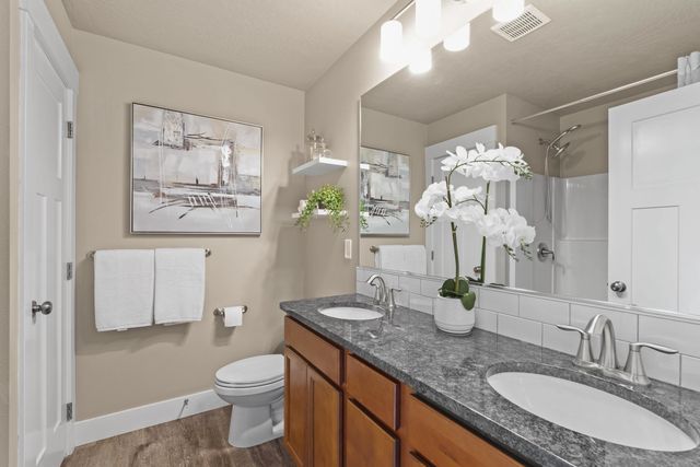 9817 E Hoffman Ct, Spokane Valley, WA 99206