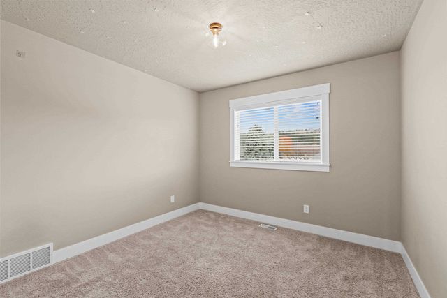 9817 E Hoffman Ct, Spokane Valley, WA 99206