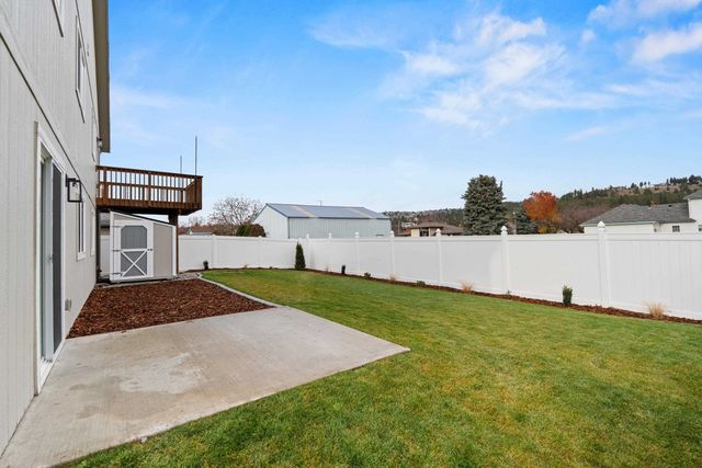 9817 E Hoffman Ct, Spokane Valley, WA 99206