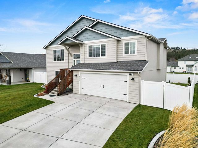 9817 E Hoffman Ct, Spokane Valley, WA 99206