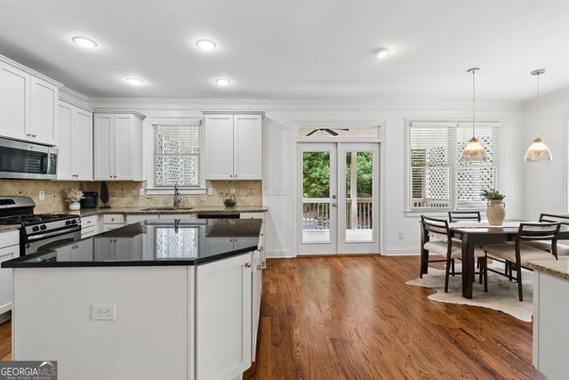 1634 Gilstrap Lane NW, Atlanta, GA 30318