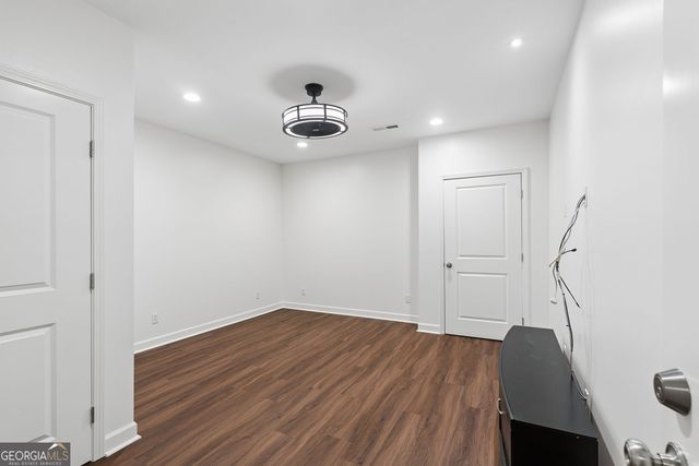 1634 Gilstrap Lane NW, Atlanta, GA 30318
