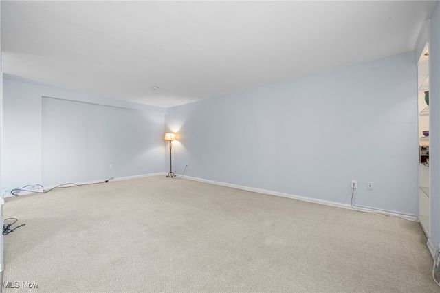 11820 Edgewater Drive 415, Lakewood, OH 44107