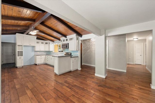 2226 Blair Rd, Pollock Pines, CA 95726
