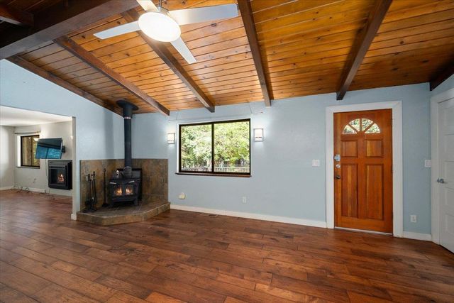 2226 Blair Rd, Pollock Pines, CA 95726