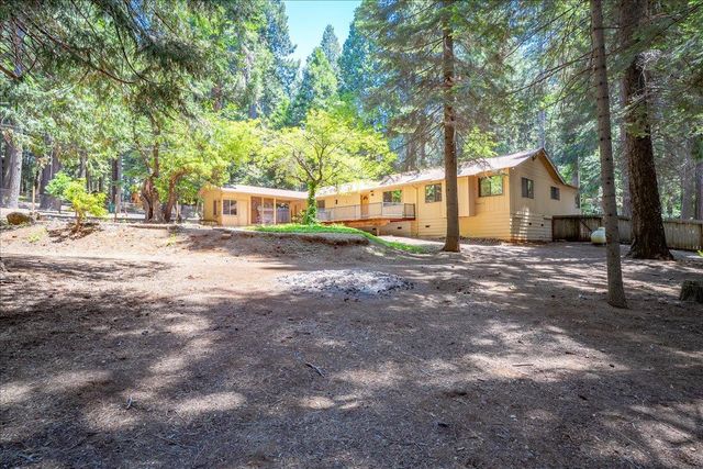 2226 Blair Rd, Pollock Pines, CA 95726