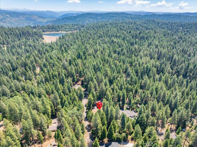 2226 Blair Rd, Pollock Pines, CA 95726
