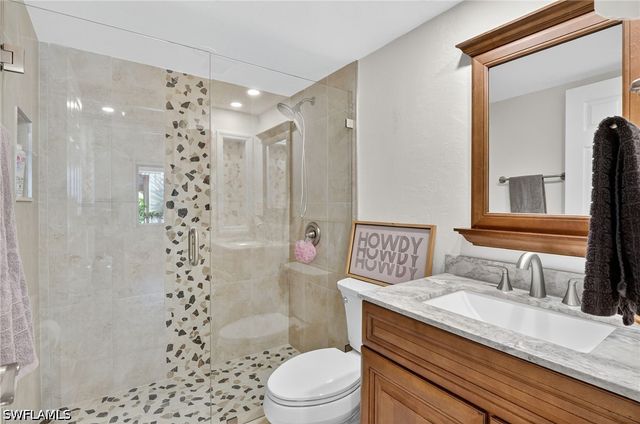 5857 Rattlesnake Hammock RD N 106, Naples, FL 34113
