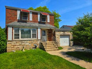 1811 Downing Avenue, Westchester, IL 60154