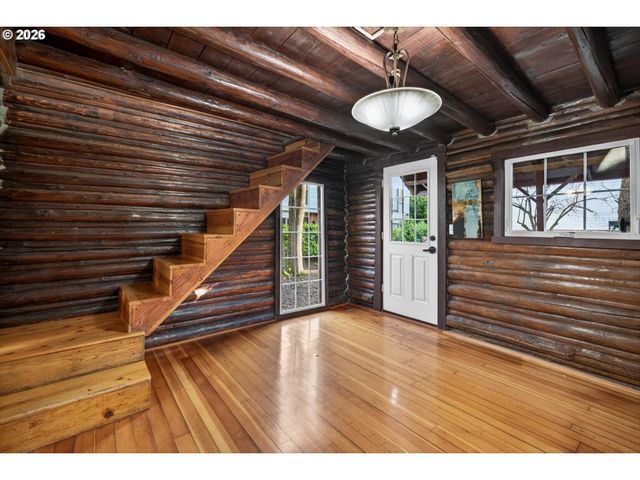 7512 N BERKELEY Ave, Portland, OR 97203