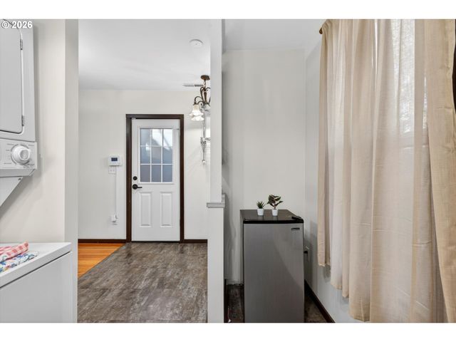 7512 N BERKELEY Ave, Portland, OR 97203