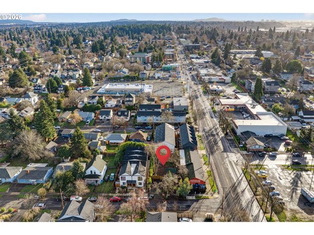 7512 N BERKELEY Ave, Portland, OR 97203