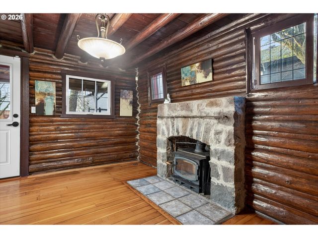 7512 N BERKELEY Ave, Portland, OR 97203