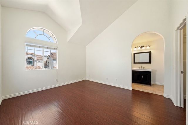 130 Almador, Irvine, CA 92614