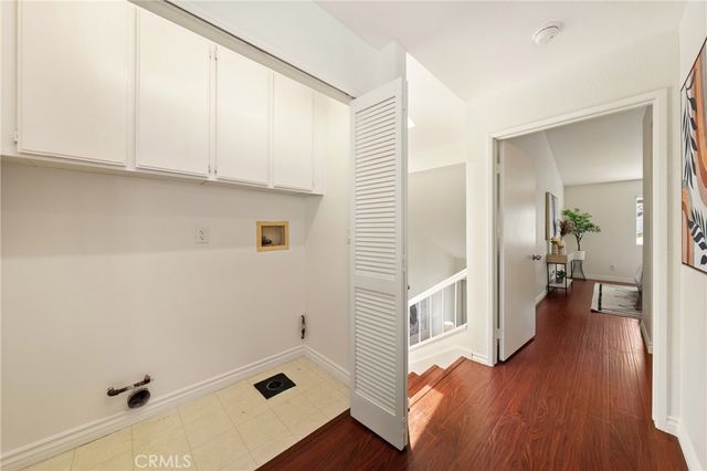 130 Almador, Irvine, CA 92614