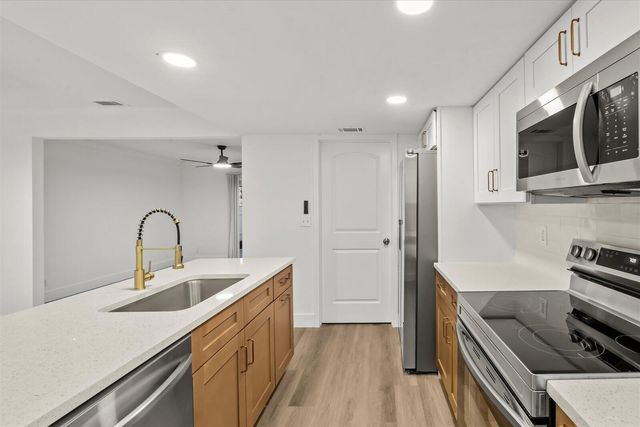 5891 Rambler Rose Way, West Palm Beach, FL 33415