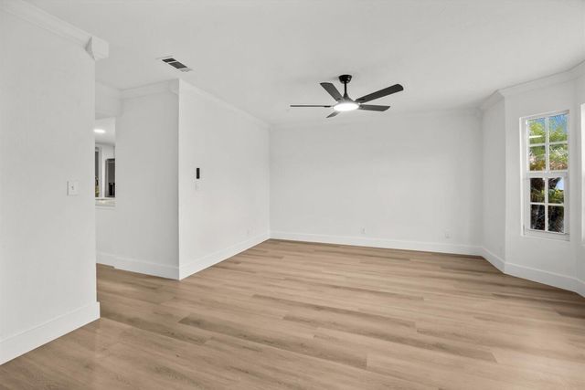 5891 Rambler Rose Way, West Palm Beach, FL 33415