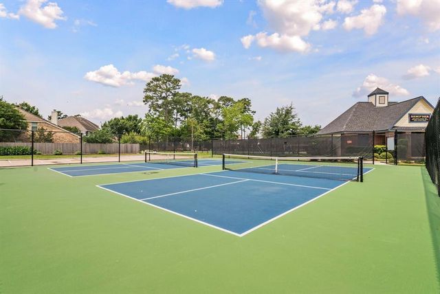 723 Cypresswood Cove, Spring, TX 77373