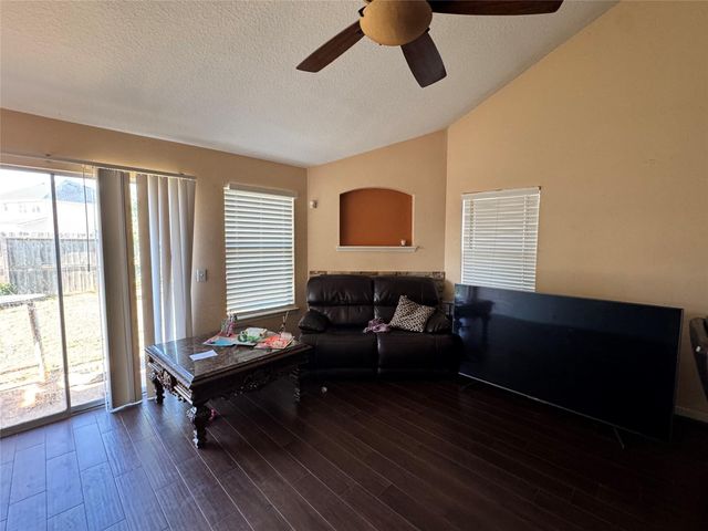 723 Cypresswood Cove, Spring, TX 77373