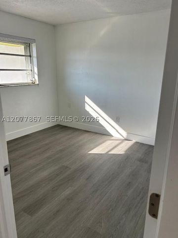 15201 NE 6th Ave C302, Miami, FL 33162