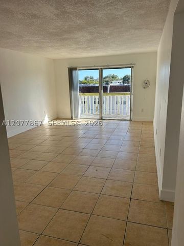 15201 NE 6th Ave C302, Miami, FL 33162