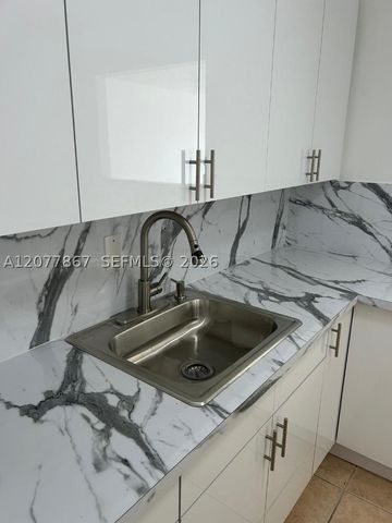 15201 NE 6th Ave C302, Miami, FL 33162