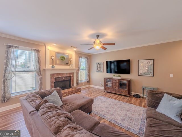 176 Cypress Cove Court, Grayson, GA 30017