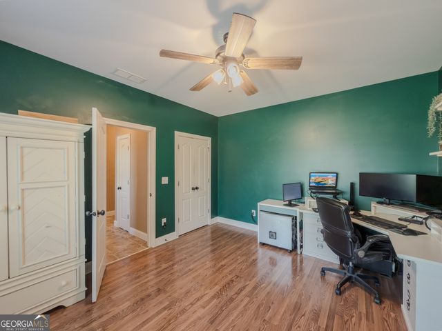 176 Cypress Cove Court, Grayson, GA 30017