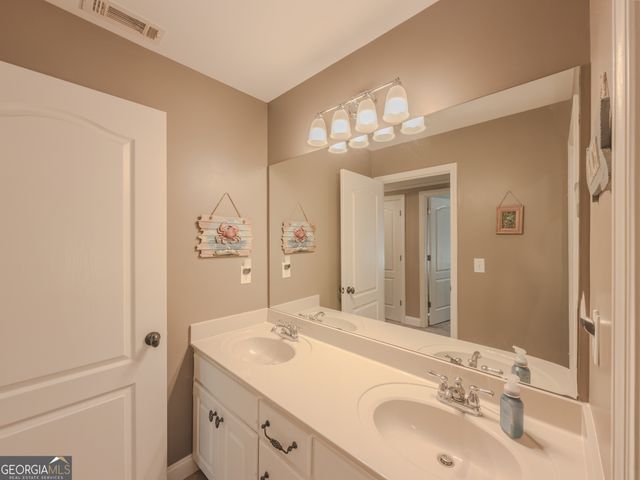 176 Cypress Cove Court, Grayson, GA 30017