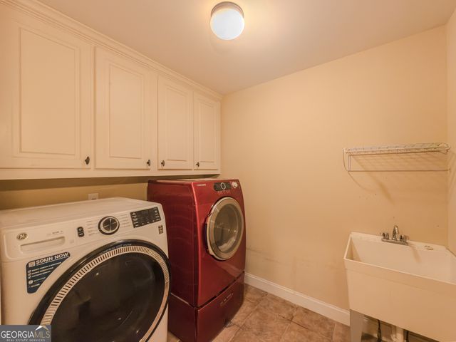 176 Cypress Cove Court, Grayson, GA 30017