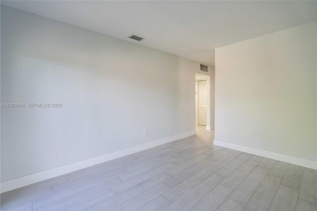 465 NE 59th St 27, Miami, FL 33137