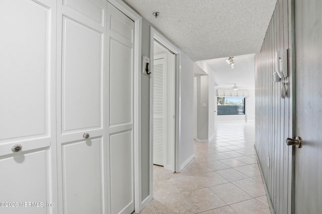 1951 OCEAN Drive S 1B, Jacksonville Beach, FL 32250