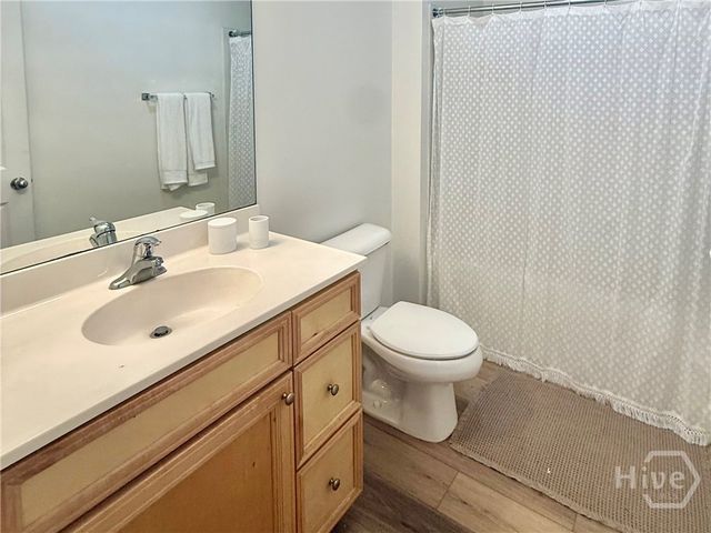 319 Laurel Oak Lane, Savannah, GA 31404