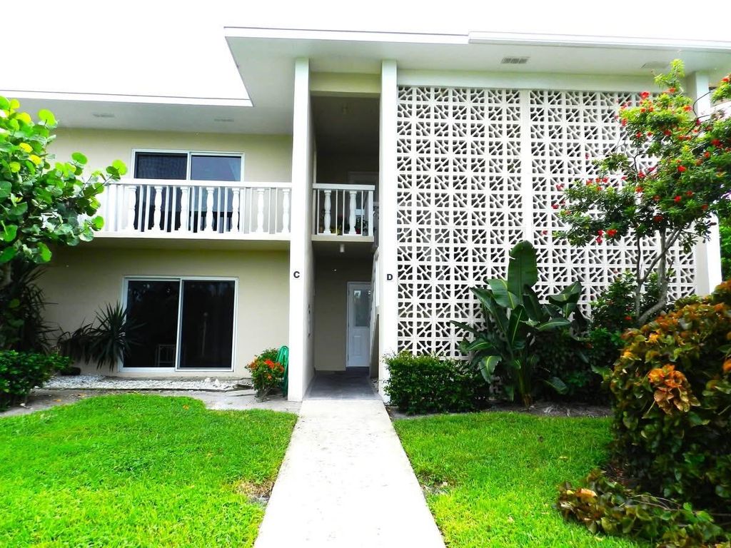 320 North Boulevard 1c, Boynton Beach, FL 33435