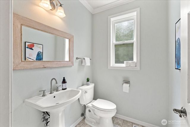 3717 Olympic Boulevard W, University Place, WA 98466