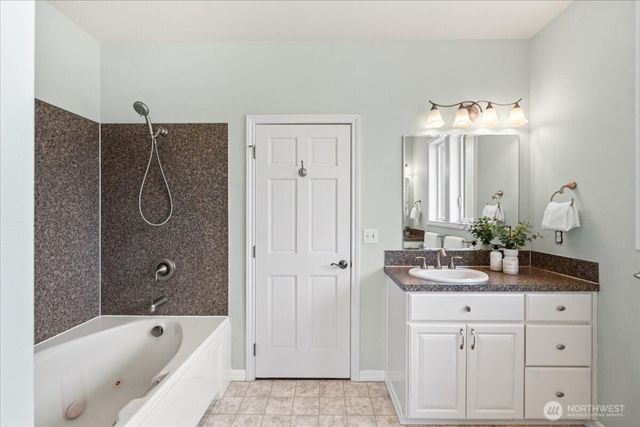 3717 Olympic Boulevard W, University Place, WA 98466