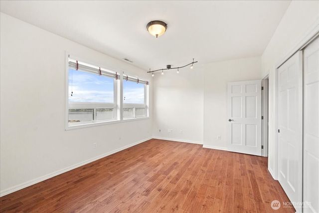 3717 Olympic Boulevard W, University Place, WA 98466