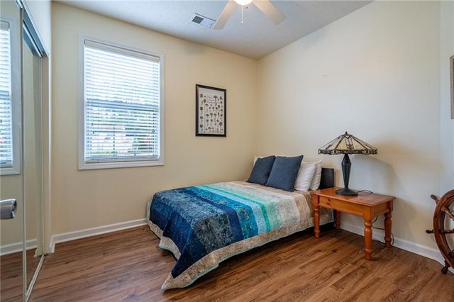 166 Windcroft Circle NW, Acworth, GA 30101