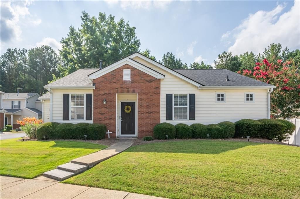 166 Windcroft Circle NW, Acworth, GA 30101