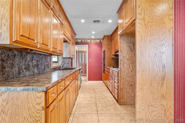 4134 E 48th Street, Tulsa, OK 74135
